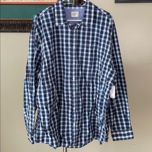Men’s button down shirt